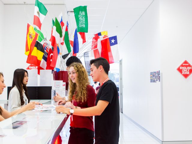 ブラウンズイングリッシュランゲージスルクール ブリスベン校