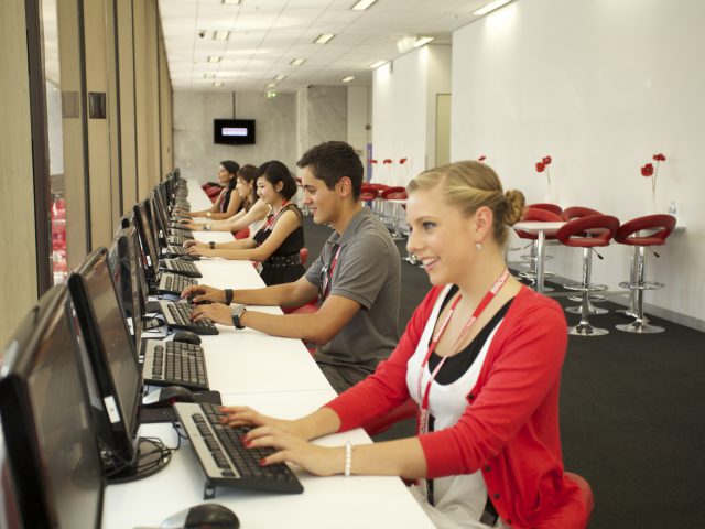 ブラウンズイングリッシュランゲージスルクール ブリスベン校