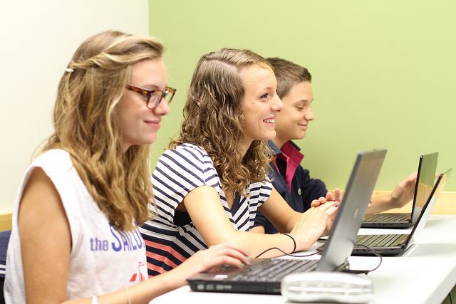 カナディアンカレッジ / カナディアンカレッジ オブ イングリッシュランゲージ