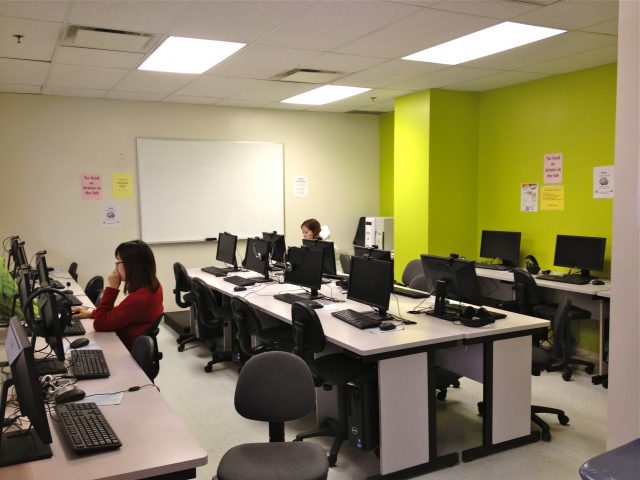 バンウエストカレッジ バンクーバー校