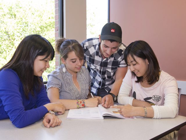 グローバルビレッジイングリッシュセンター ビクトリア校