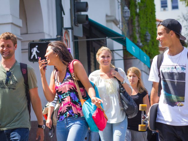 カプランインターナショナルランゲージ　サンタバーバラ校