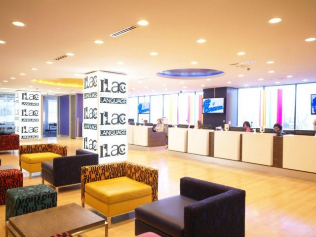 インターナショナルランゲージアカデミーオブカナダ トロント校