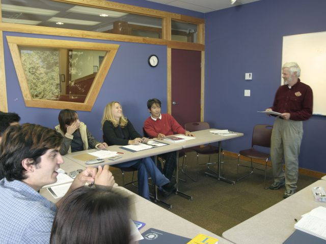 タムウッド ランゲージセンター ウィスラー校