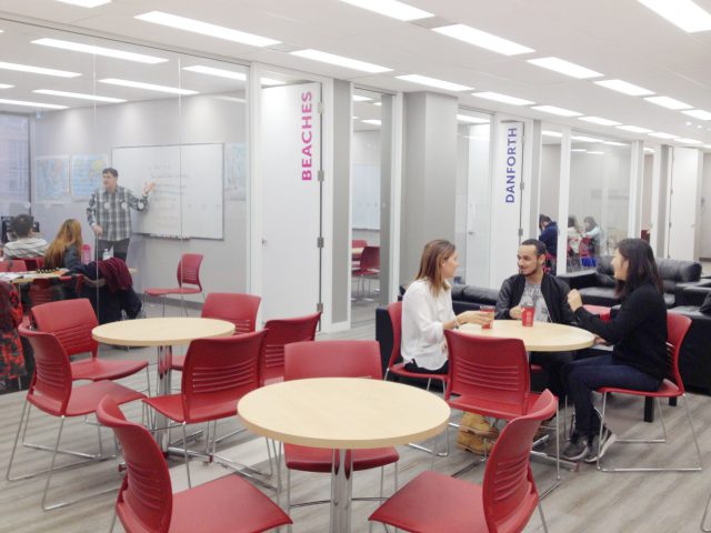 タムウッド ランゲージセンター トロント校