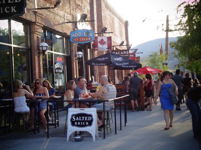 バンウエストカレッジ　ケロウナ校