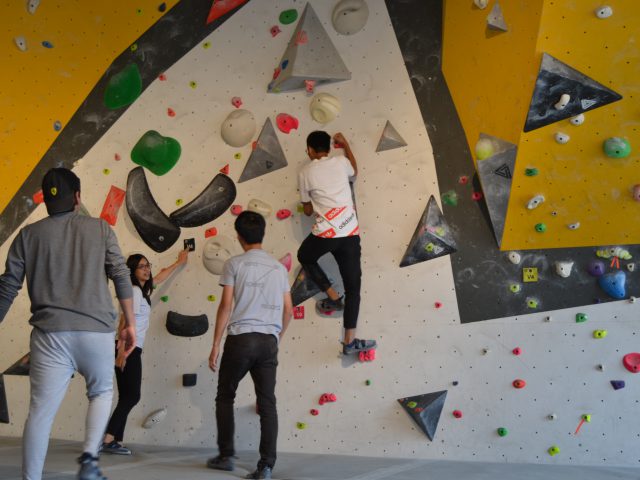 バンウエストカレッジ　ケロウナ校