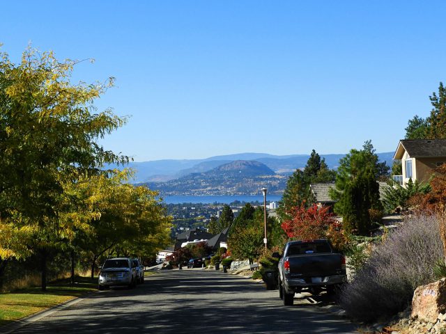 バンウエストカレッジ　ケロウナ校