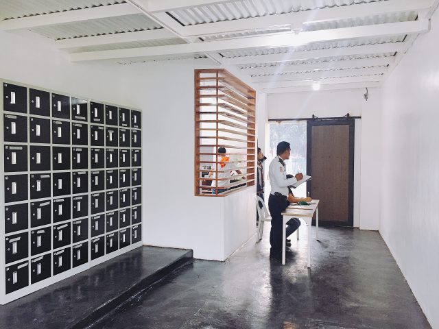 イーブイ イングリッシュ アカデミー