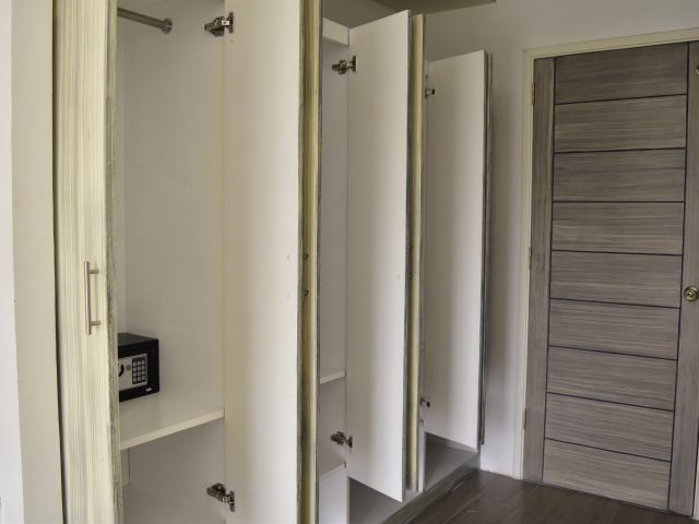 イーブイ イングリッシュ アカデミー