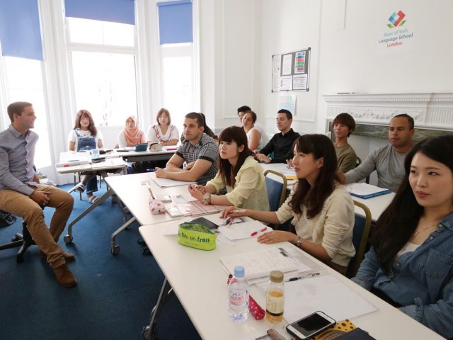 ローズオブヨーク　ランゲージスクール　ロンドン