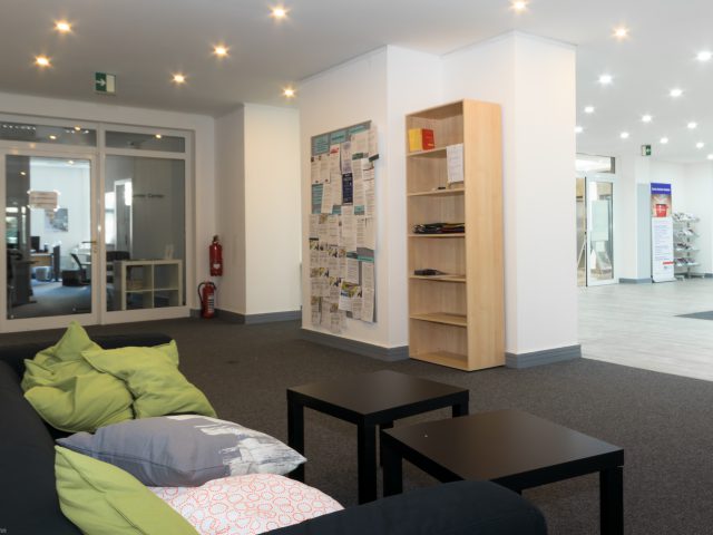 F+Uアカデミー オブ ランゲージ　ベルリン校