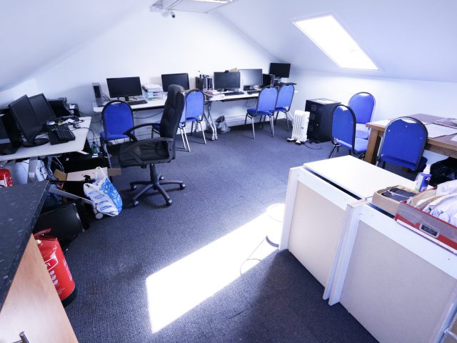 ローズオブヨーク　ランゲージスクール　ロンドン