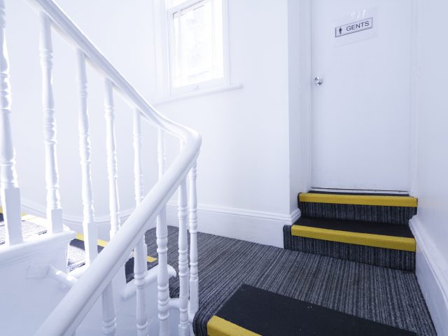 ローズオブヨーク　ランゲージスクール　ロンドン