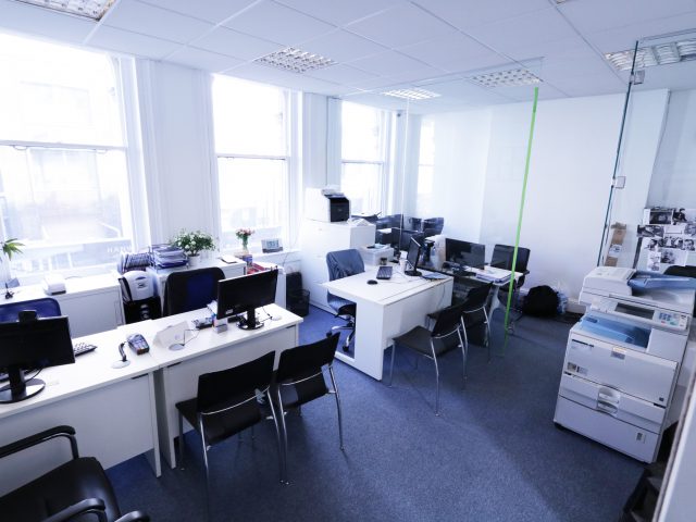 ローズオブヨーク　ランゲージスクール　ロンドン