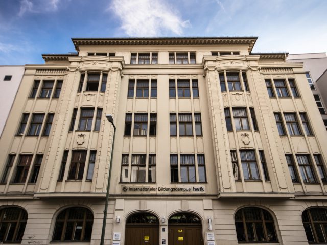 F+Uアカデミー オブ ランゲージ　ベルリン校