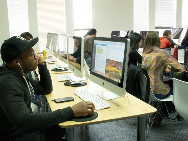 コーナーストーン インターナショナル コミュニティカレッジ オブ カナダ